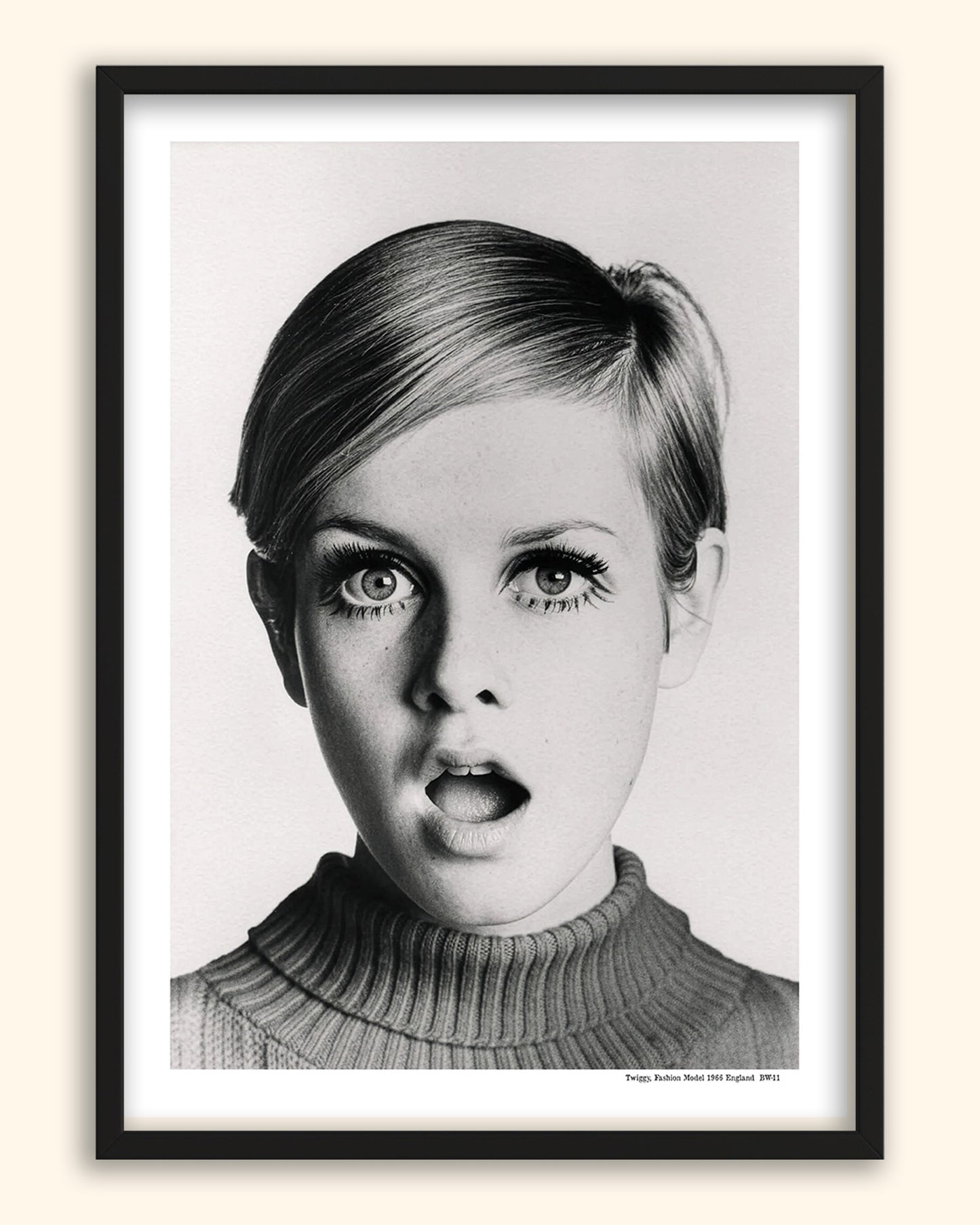 Twiggy, Fashion Model 1966 | England
