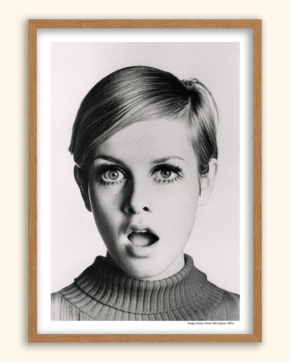 Twiggy, Fashion Model 1966 | England
